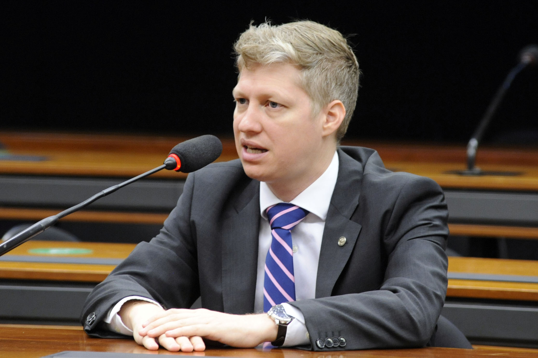Van Hattem: direita conservadora e liberal veio para ficar e crescerá na oposição