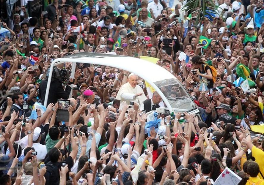 Relembre passagem do papa Francisco pelo Rio de Janeiro na Jornada Mundial  da Juventude em 2013 | Mundo | cbn