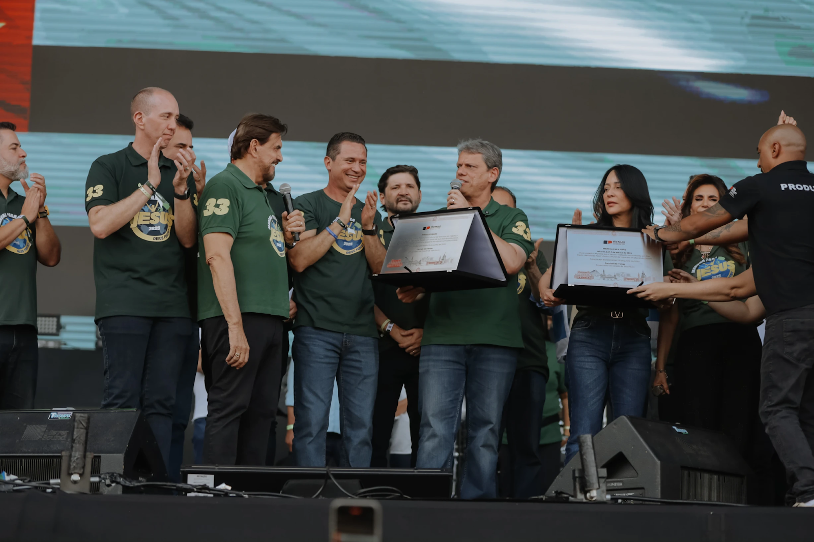 Governador Tarcísio de Freitas reconhece a Marcha como patrimônio do estado. Imagem: Site oficial da Marcha para Jesus.