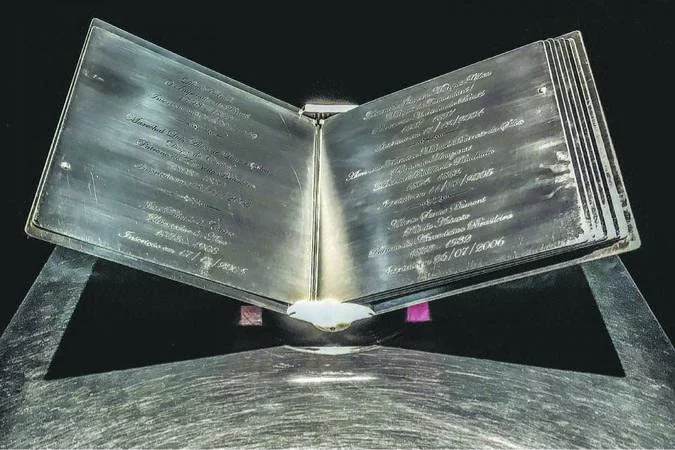 Livro dos heróis da pátria