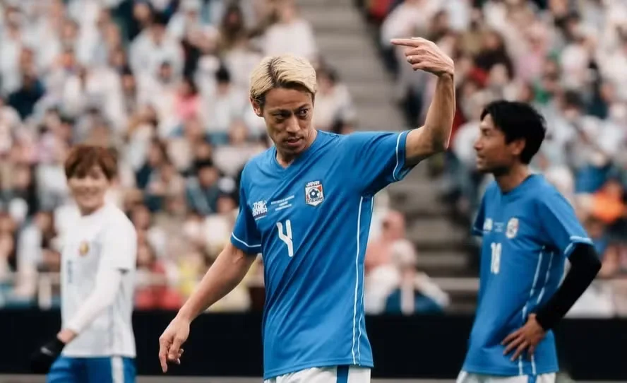 Keisuke Honda, os cinco maiores jogadores na história do japão