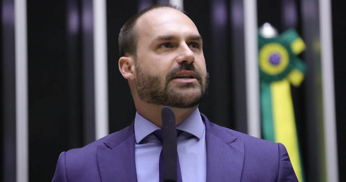 STF condena Eduardo Bolsonaro a 4 anos e 2 meses de prisão por coação