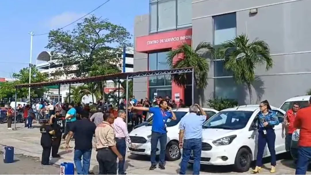 Cover image for Direita brasileira diz que terremoto expõe risco real de tsunami e teste para governos da região