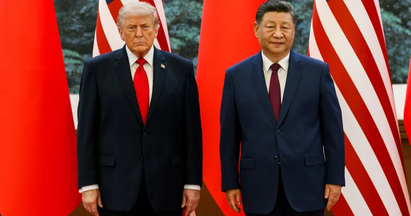 Cover image for Trump acusa China de interferir nas eleições americanas de 2020